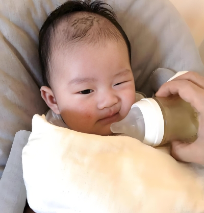 72年属鼠女在2025年生宝宝好吗？